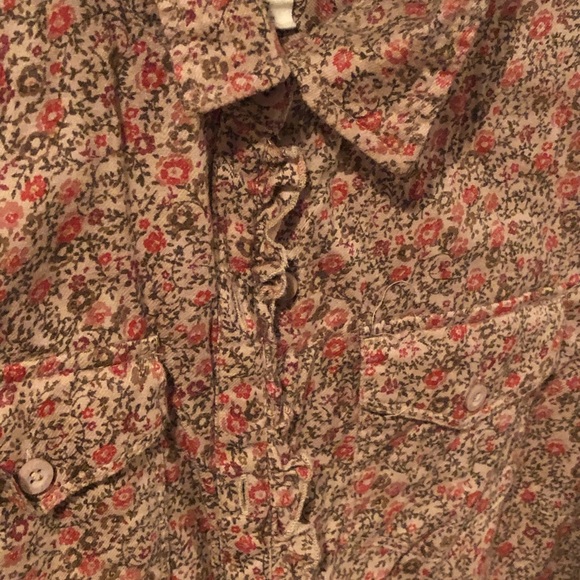 Ruff Hewn collared button up flowered flannel - Picture 3 of 6